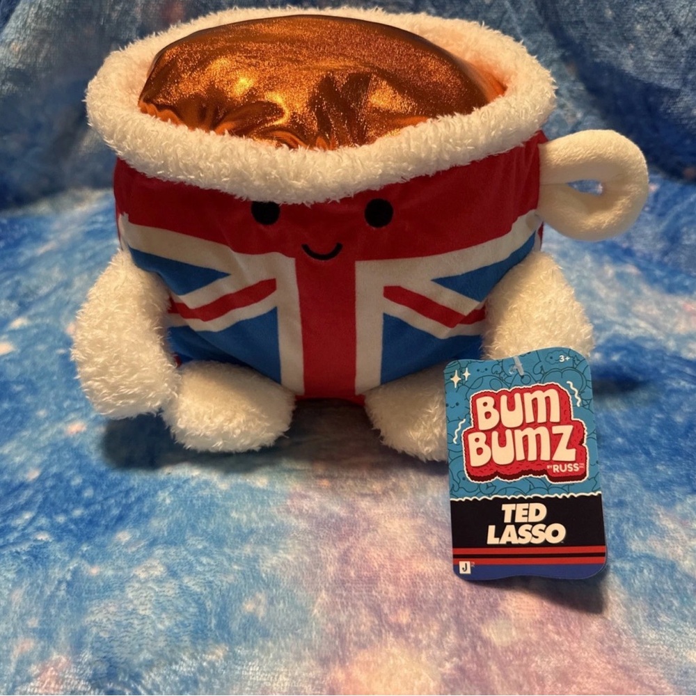 BNWT TED LASSO 7.5” BUM BUM: TEA CUP